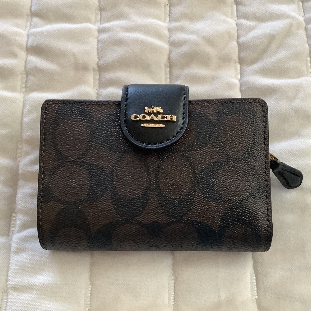 Coach Wallet  medium